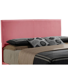 Load image into Gallery viewer, Elegant Platform Bed For Relaxed Spaces