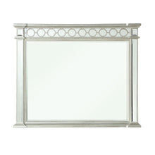 Load image into Gallery viewer, Varian - Mirrored Designed Mirror - Silver