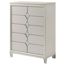 Load image into Gallery viewer, Gwendolyn - 5 Drawer Bedroom Chest Of Drawers - White