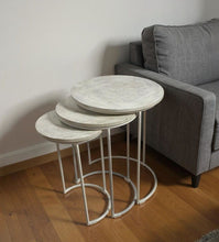 Load image into Gallery viewer, Solid Wood And Metal Round Frame Nested Tables (Set of 2) - White