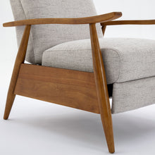 Load image into Gallery viewer, Vaughn - Push Back Recliner With Solid Hardwood Legs