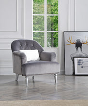 Load image into Gallery viewer, Elegant Traditional Armchair