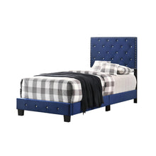 Load image into Gallery viewer, Luxurious Upholstered Bed