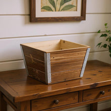 Load image into Gallery viewer, Square Planter Box (638090) - Brown