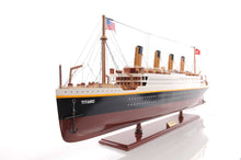 Load image into Gallery viewer, Hand Painted 1912 RMS Titanic Small Model Boat - Black / Red