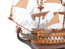 Load image into Gallery viewer, Hand Painted Boat (401851) - Brown