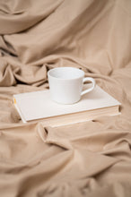 Load image into Gallery viewer, Micro And Bamboo Hypoallergenic Sheet Set