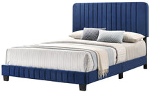 Load image into Gallery viewer, Channel Tufted Bed