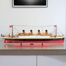 Load image into Gallery viewer, Hand Painted Sculpture - Black / Red