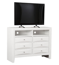 Load image into Gallery viewer, Marilla - Media Chest