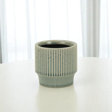 Load image into Gallery viewer, Striped Round Pot Planter (487451) - Green