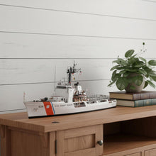 Load image into Gallery viewer, Hand Painted Model Boat (624527) - White