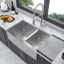 Load image into Gallery viewer, Farmhouse Sink With Double Bowl, 60 / 40