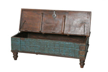Load image into Gallery viewer, Traditional Storage Trunk Coffee Table - Brown and Teal