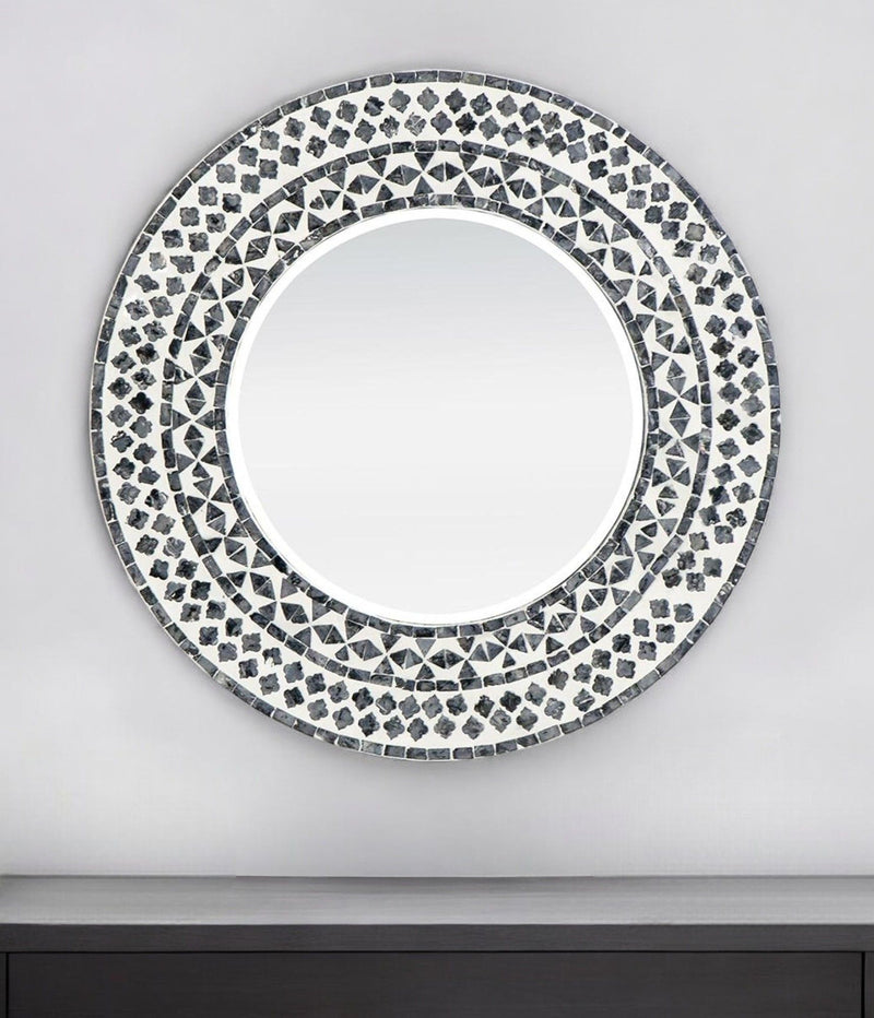 24" Round And Shell Framed Accent Mirror - Black / White
