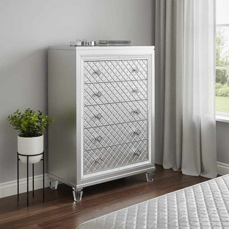 Chest With Tapered Acrylic Legs And 5 Drawers - Champagne