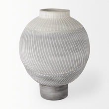 Load image into Gallery viewer, Ombre Round Table Vase (729964) - Gray / White
