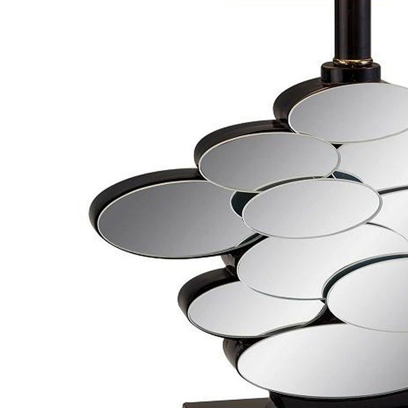 Beautiful Table Lamp With Glass Accents - Bronze / Beige