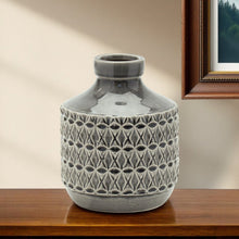 Load image into Gallery viewer, Geometric Bud Table Vase (516235) - Gray
