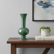 Load image into Gallery viewer, Round Table Vase - Hunter Green
