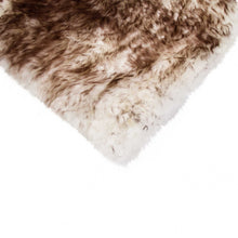 Load image into Gallery viewer, 17" X 17" Ombre Chair Pad - Brown / White
