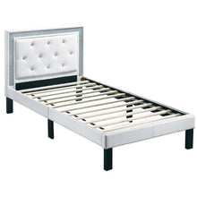 Load image into Gallery viewer, Glamours Style Bed With Diamond Tufted Padded Headboard
