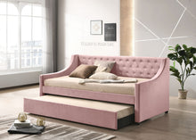 Load image into Gallery viewer, Lianna - Daybed Twin &amp; Trundle
