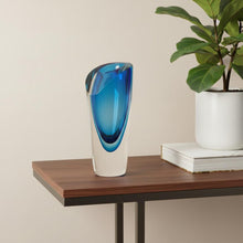 Load image into Gallery viewer, Table Vase - Clear / Blue
