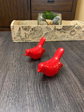 Load image into Gallery viewer, Bird Tabletop Sculpture (Set of 2) - Red
