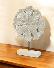 Load image into Gallery viewer, Petite Floral Decor Piece - White
