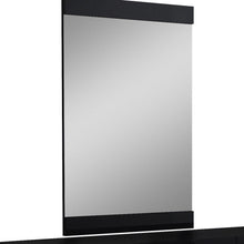 Load image into Gallery viewer, Superb High Gloss Dresser - Black
