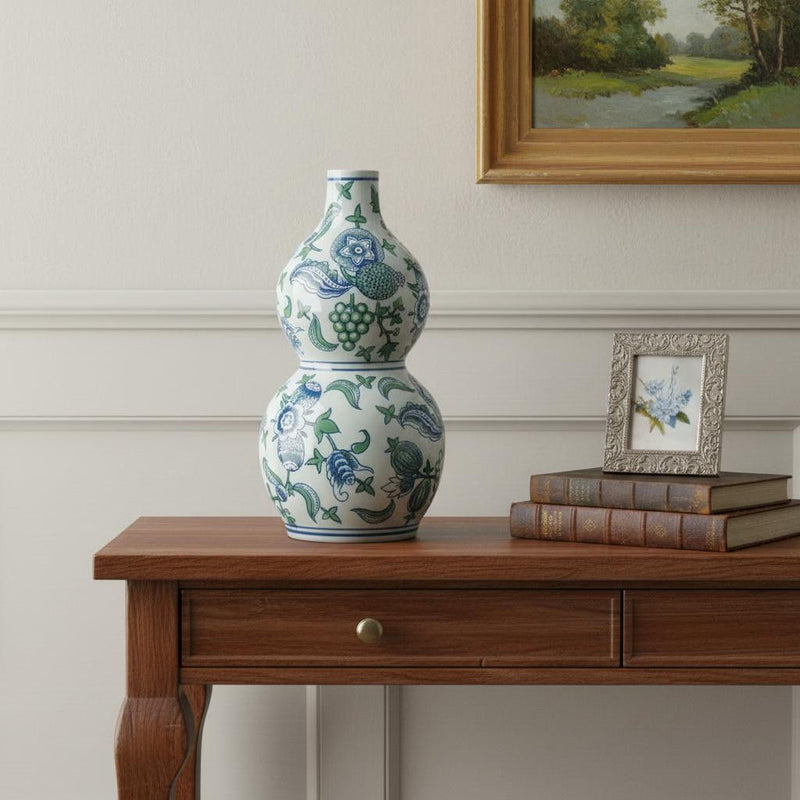 Chinoiserie Porcelain Wavy Gourd Table Vase - White / Green / White