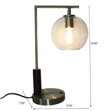 Load image into Gallery viewer, Villa - Desk Lamp - Gold
