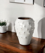Load image into Gallery viewer, Abstract Cylinder Table Vase (397525) - White
