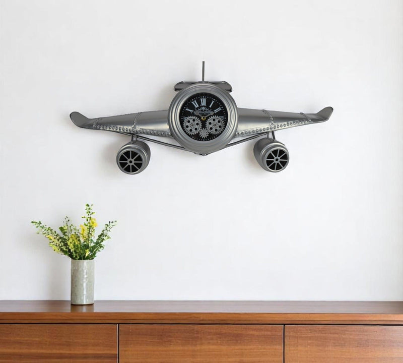 Silent Analog Exposed Gear Novelty Wall Clock - Silver / Silver