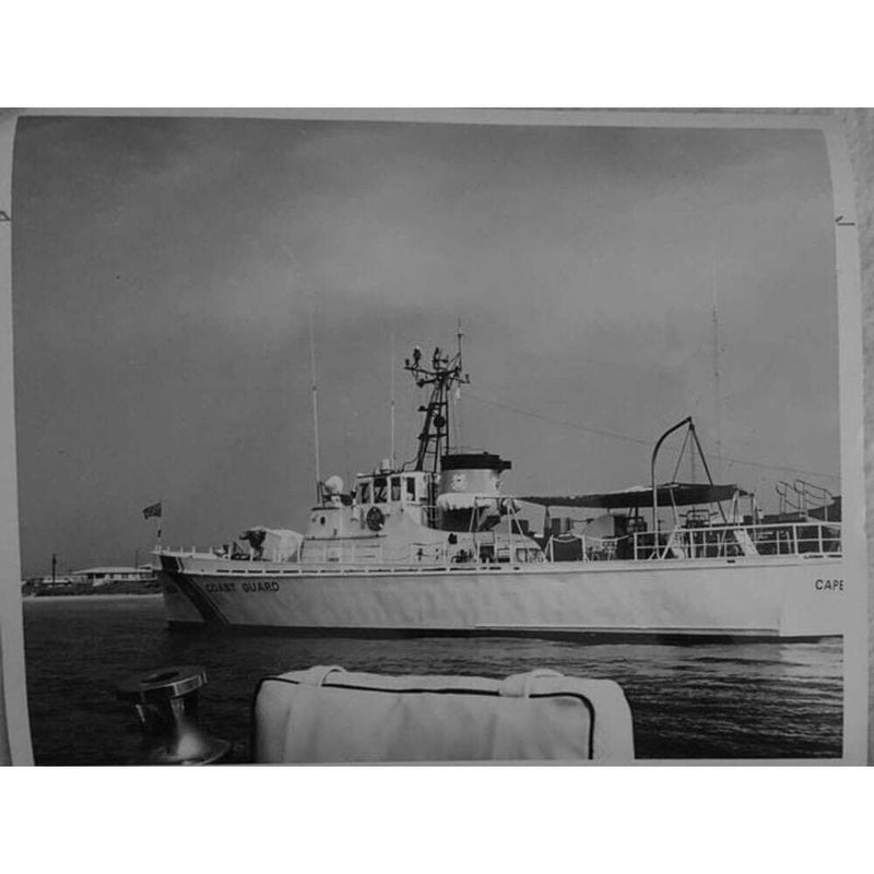 Hand Painted Model Boat (624447) - White