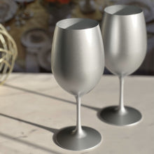 Load image into Gallery viewer, Leadingware Tritan Hammer Plastic Wine Glasses (Set of 4)

