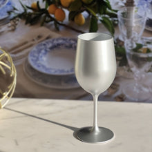 Load image into Gallery viewer, Leadingware Metallic Plastic Wine Glasses (Set of 4)
