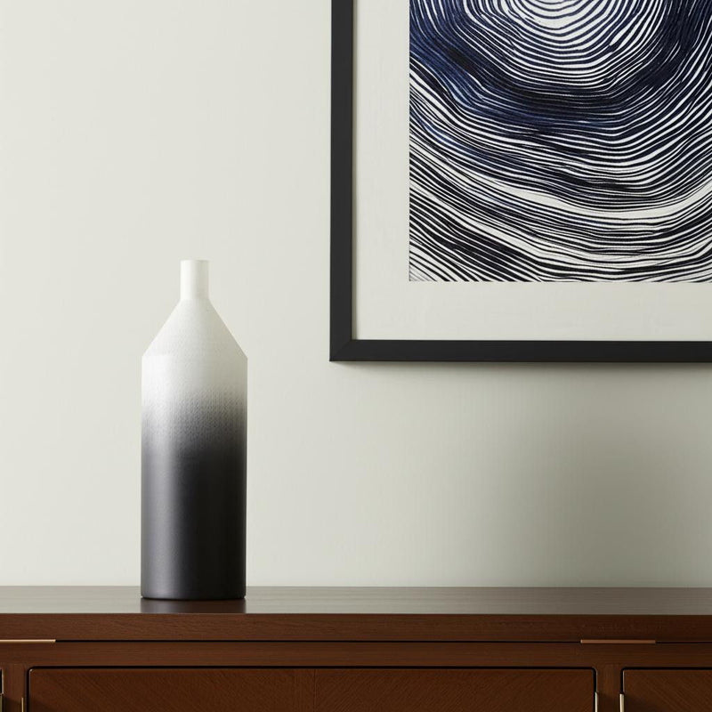 Ombre Table Vase (608329) - Black / White