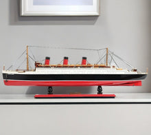 Load image into Gallery viewer, Hand Painted RMS Queen Mary Model Boat - Black / Red

