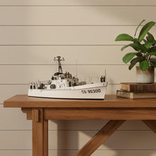 Load image into Gallery viewer, Hand Painted Model Boat (624444) - White
