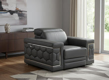 Load image into Gallery viewer, Sturdy Chair - Dark Gray
