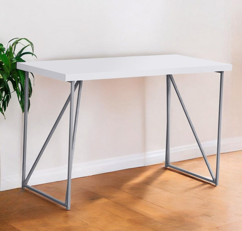 22" x 47.3" x 30" Computer Desk - White And Silver