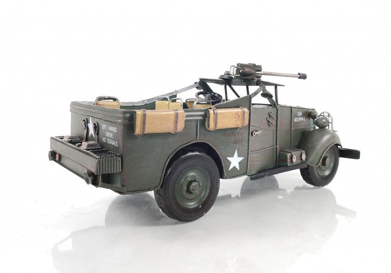 c1941 30 CWT Chevrolet 1533X2 Sculpture - Green