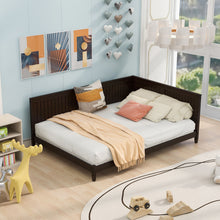 Load image into Gallery viewer, Modern Daybed / Sofa Bed
