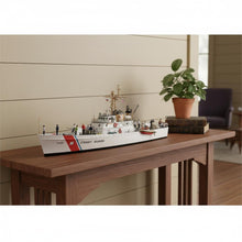 Load image into Gallery viewer, Hand Painted Model Boat (624449) - White
