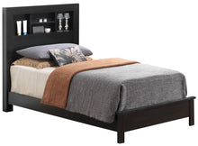 Load image into Gallery viewer, Bed With Transitional Design Stylish
