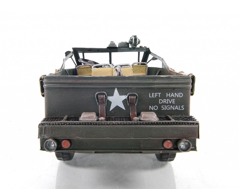 c1941 30 CWT Chevrolet 1533X2 Sculpture - Green