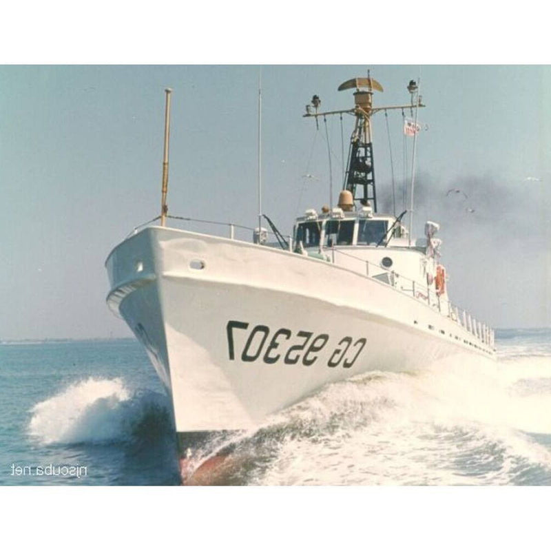 Hand Painted Model Boat (624468) - White