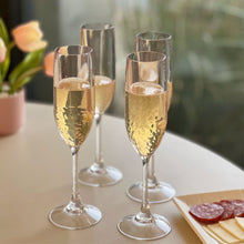 Load image into Gallery viewer, Tritan Lexington - Unbreakable Plastic Champagne Flutes, Durable Glass Alternative (Set of 4), 6Oz - Clear
